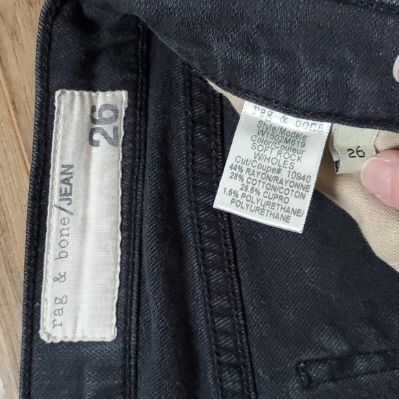 Rag and Bone Rock Soft w holes jeans - Picture 4 of 8